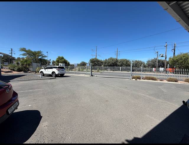 602M² OFFICE TO LET IN FIRGROVE